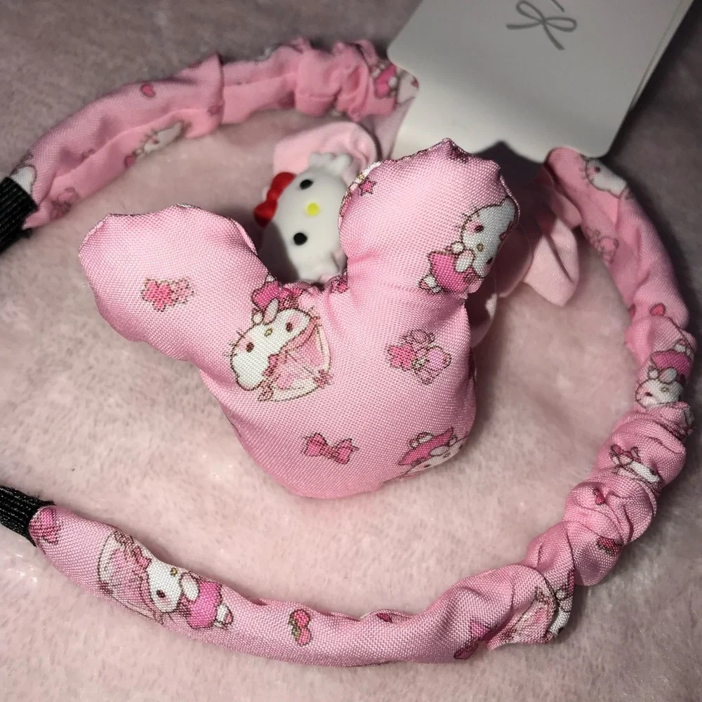 ✨✨5/$10✨✨ Hello Kitty Sanrio character headband and scrunchie set hair New